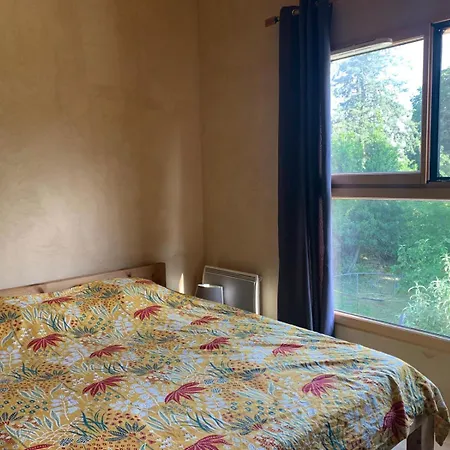 Jolie Maison En Bois Avec Piscine *